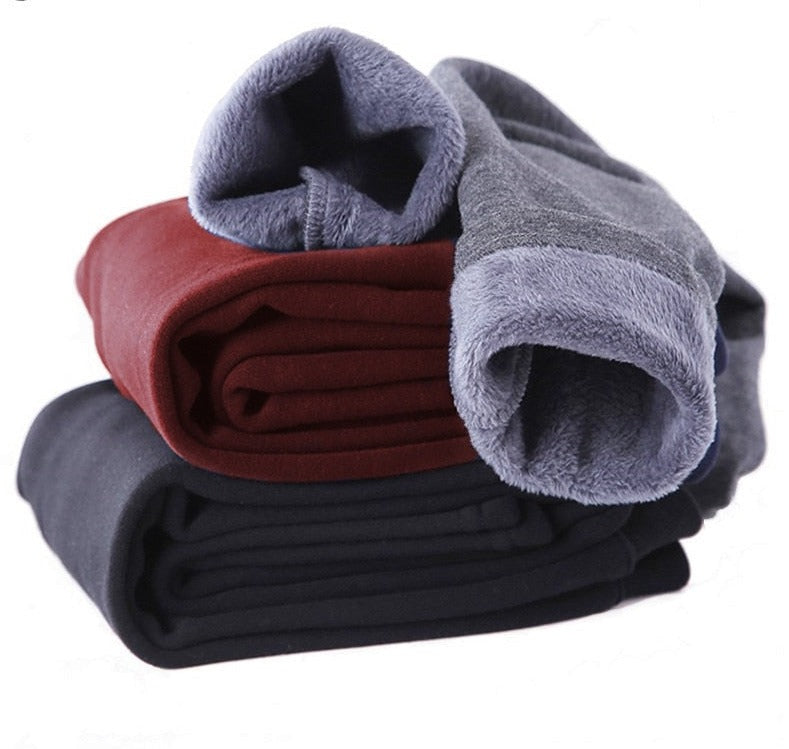 The pants are made of thick cotton and come in a variety of colors.