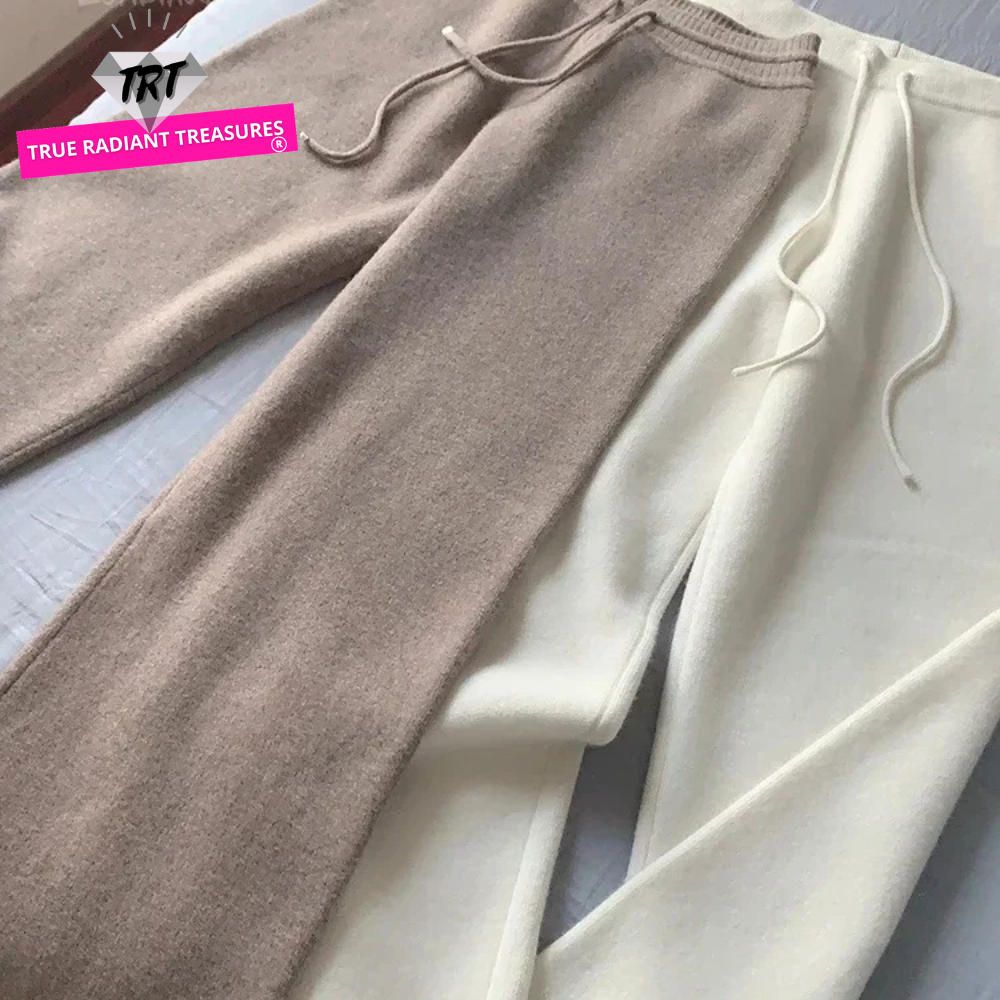 Women’s High-Waisted Loose Wool Wide-Leg Trousers featuring a high waist, button fly closure, and full-length, perfect for autumn and winter office wear.