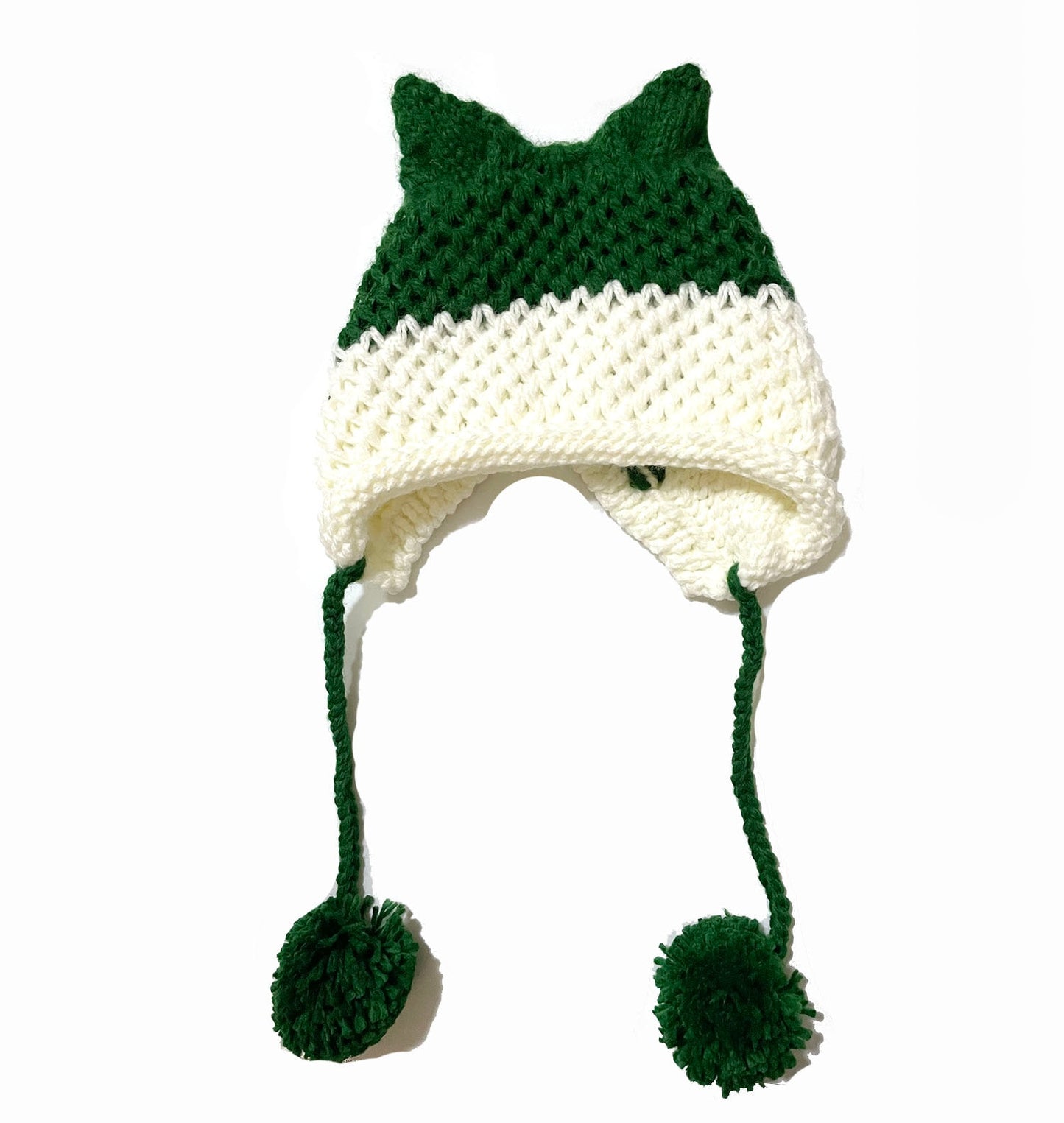 Warm Winter Warm Beanies made of 100% acrylic fiber in various colors.