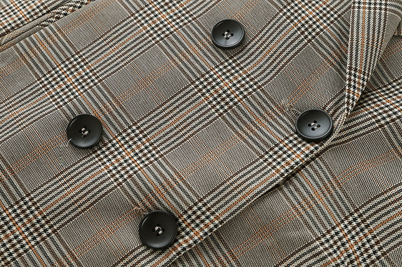 Notched Collar Plaid Blazer - Fashionable and comfortable for job interviews and cold weather. Versatile overcoat for office wear. Perfect for any occasion. A must-have wardrobe essential!