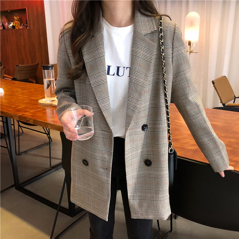 Notched Collar Plaid Blazer - Fashionable and comfortable for job interviews and cold weather. Versatile overcoat for office wear. Perfect for any occasion. A must-have wardrobe essential!