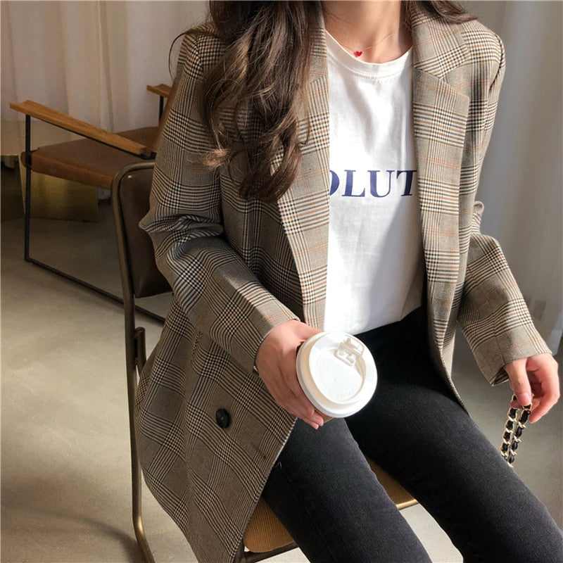 Notched Collar Plaid Blazer - Fashionable and comfortable for job interviews and cold weather. Versatile overcoat for office wear. Perfect for any occasion. A must-have wardrobe essential!
