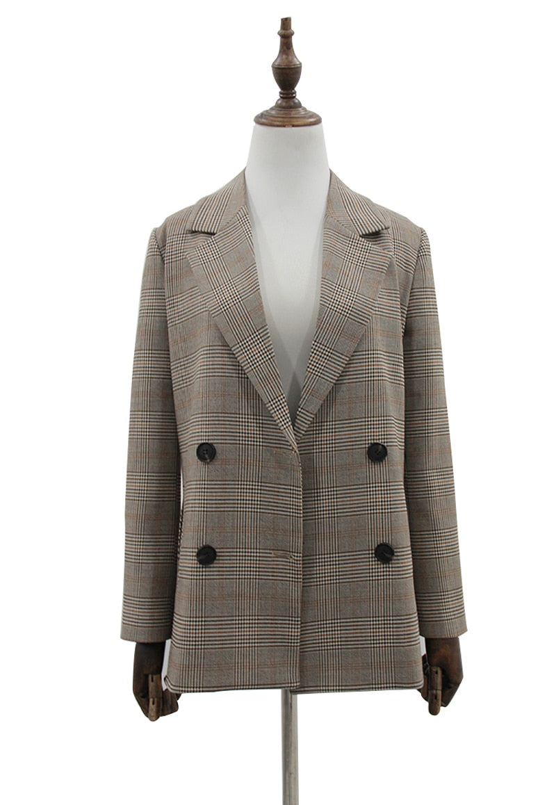 Notched Collar Plaid Blazer - Fashionable and comfortable for job interviews and cold weather. Versatile overcoat for office wear. Perfect for any occasion. A must-have wardrobe essential!