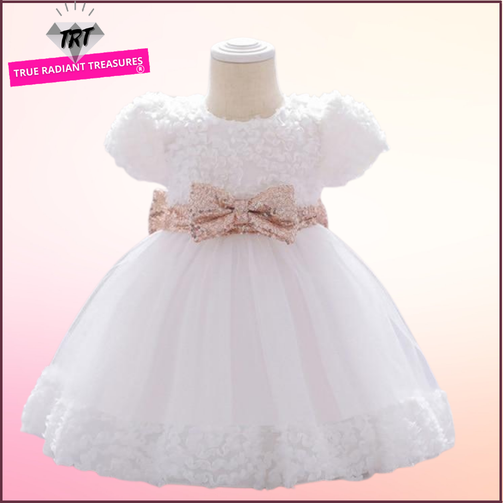 Flower Princess Dress - Adorable holiday dress with princess style, ribbons, and flowers, suitable for girls aged 0-6 months, 7-12 months, and 13-24 months.