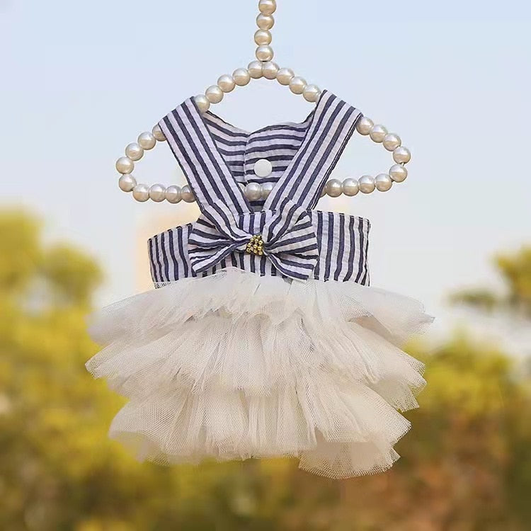 Pet's Summer Princess Dress - Comfortable and Stylish Dog Dress for Summer Adventures
