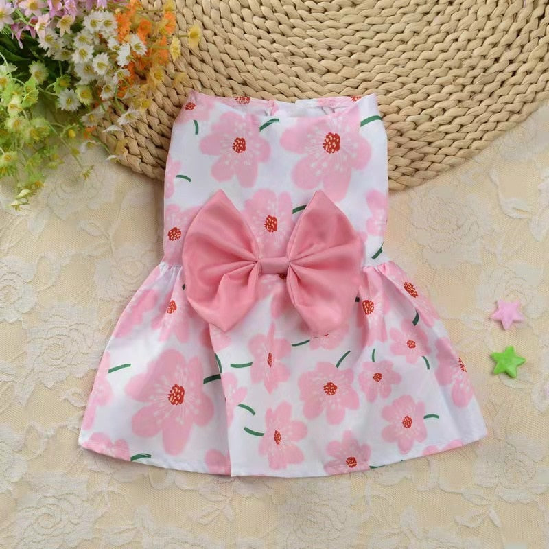 Pet's Summer Princess Dress - Comfortable and Stylish Dog Dress for Summer Adventures