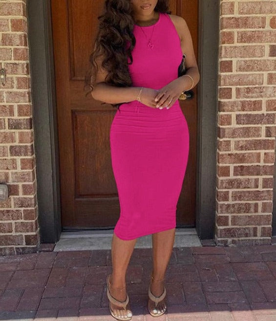 Slim-Fit Long Dress in Multiple Colors - Flatters Your Hips and Figure - Perfect for Any Occasion