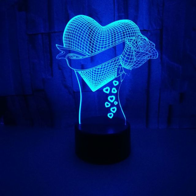 3D hologram heart light - A perfect gift for Valentine's Day, Mother's Day, and Christmas. Also, an elegant room decoration to uplift your mood