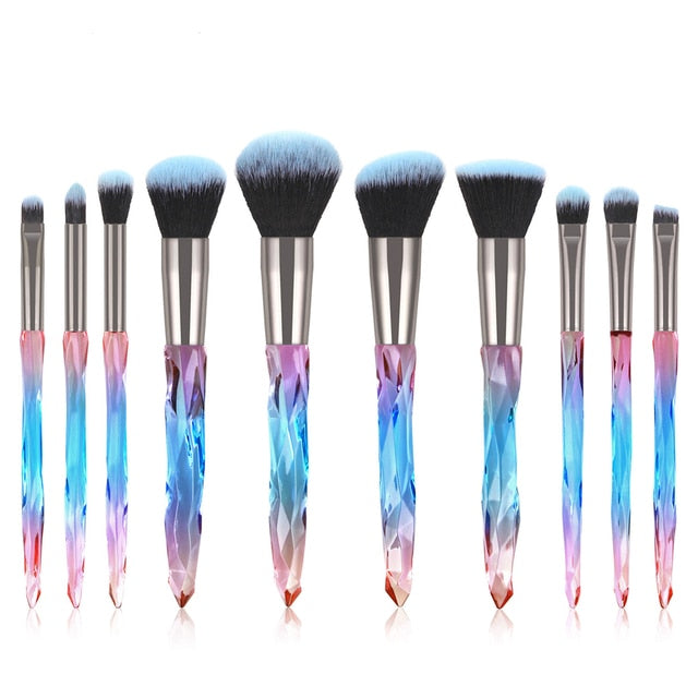 Makeup Brush Set - Versatile brushes for various makeup applications, high-quality synthetic hair, soft and dense bristles, sets of 6 or 10 brushes to choose from.